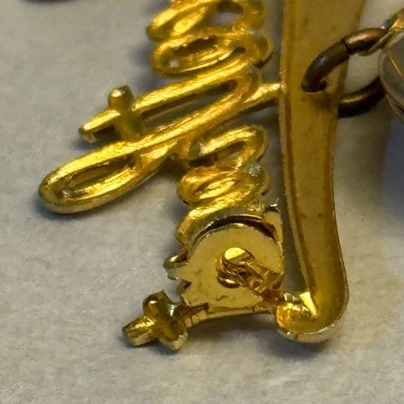 Sweetheart Navy Brooch Locket - Picture 6 of 13